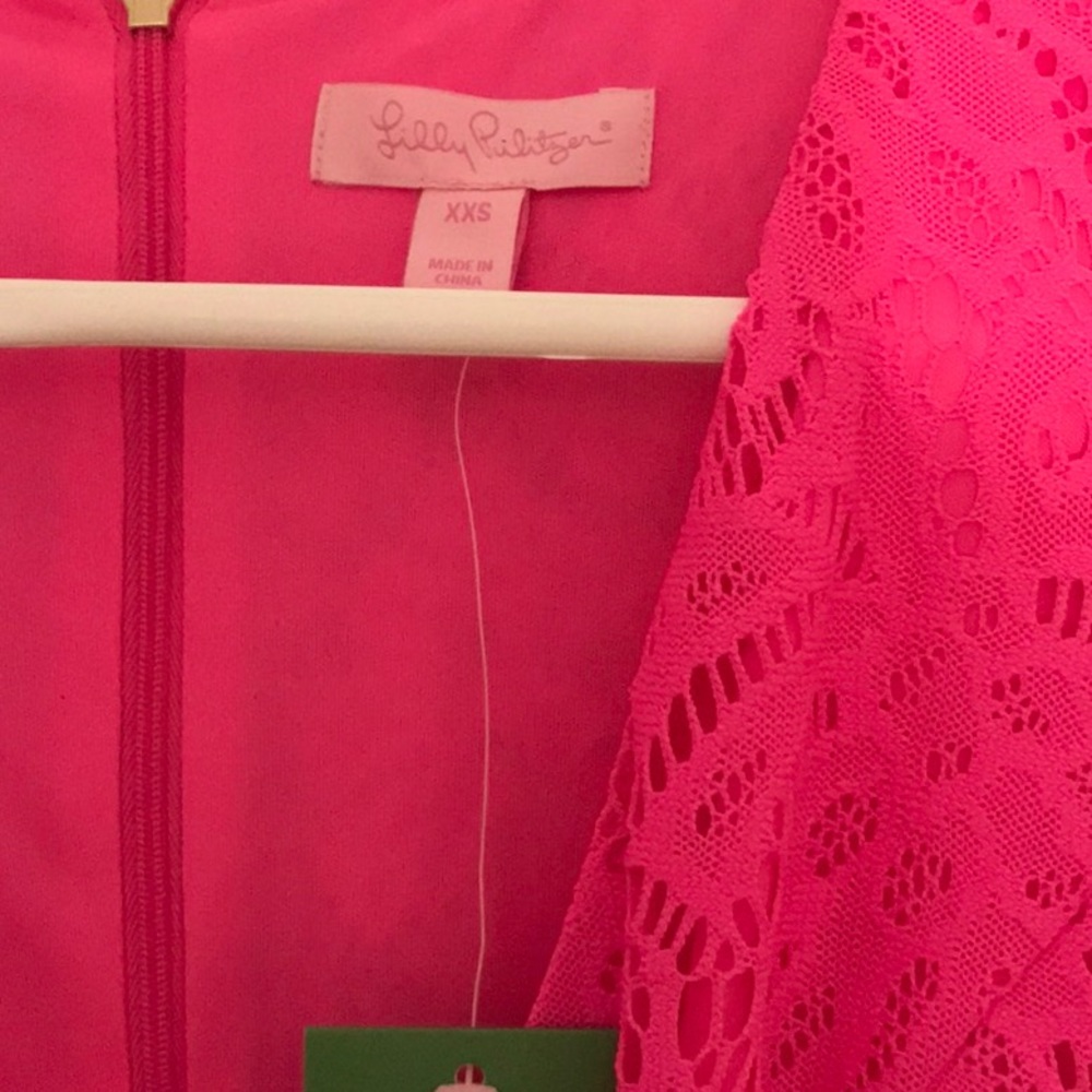 💝✨NEW!✨💖 w/Tags 🩷 Lilly Pulitzer 🩷 Tikki Wrap Romper in size XXS! 🩷 - Picture 3 of 5